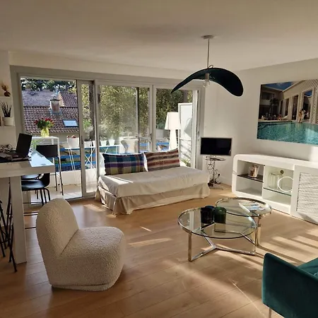 Apartment Central, Quiet Not Overlooked