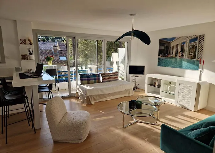 Apartment Central, Quiet Not Overlooked